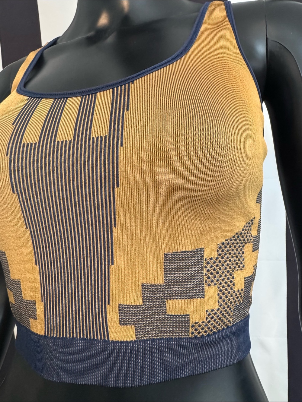 adidas Navy and Tan Geometric Crop Zip-Front Sleeves and Sports Bra - Picture 8 of 14